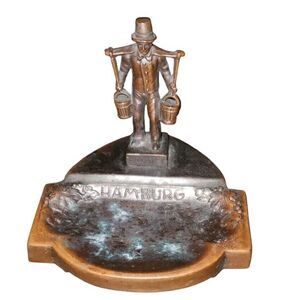 Hamburg Germany Hummel Mors Figurine Cast Copper‎ Plate Metal holding a Bucket